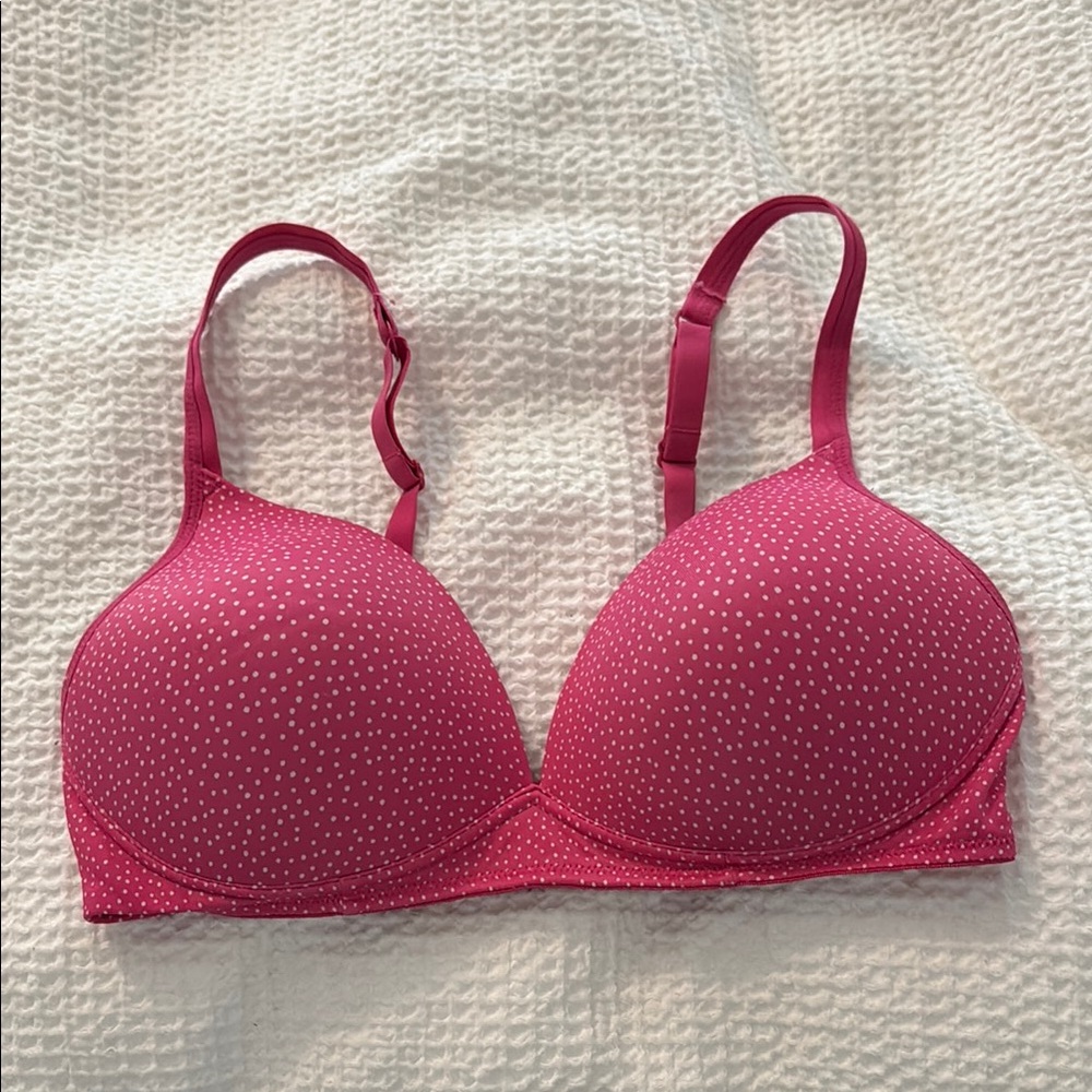 Warner's Pink Bra with Molded Cups and Adjustable Straps